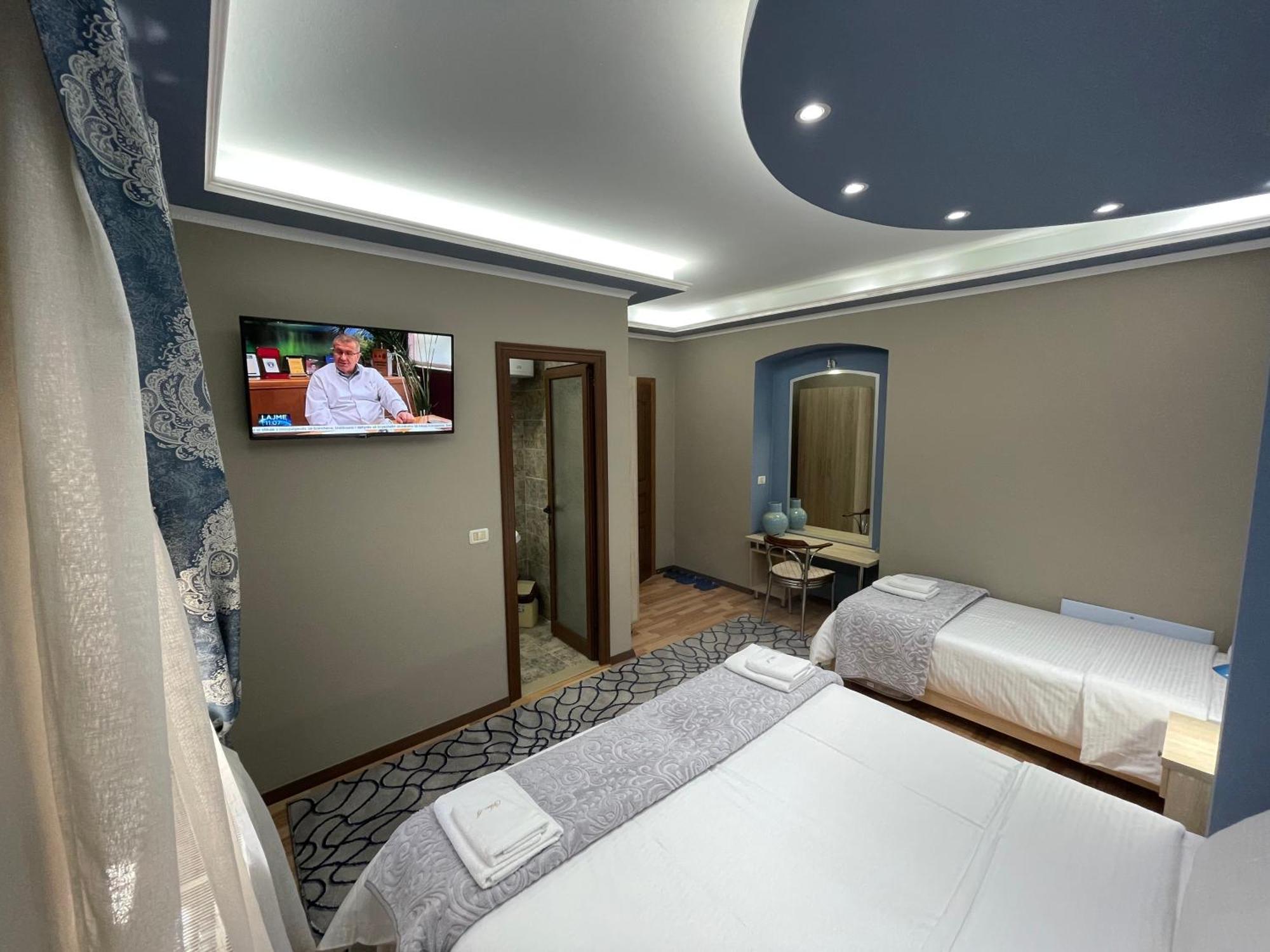 Vila A Hotel Korça Kültér fotó